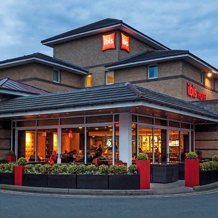 Отель Ibis London Barking Баркинг Экстерьер фото