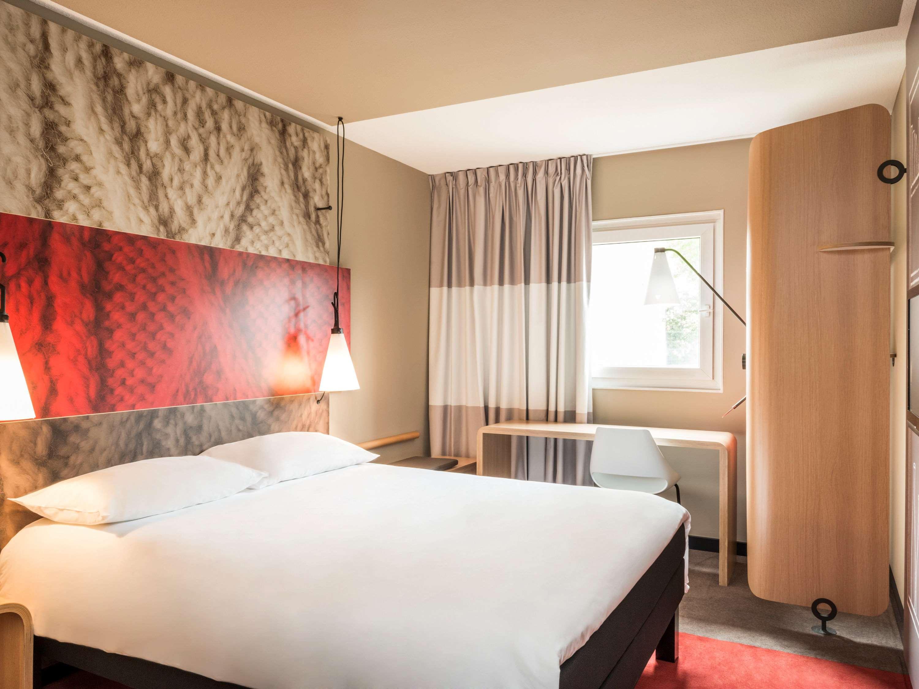 Отель Ibis London Barking Баркинг Экстерьер фото