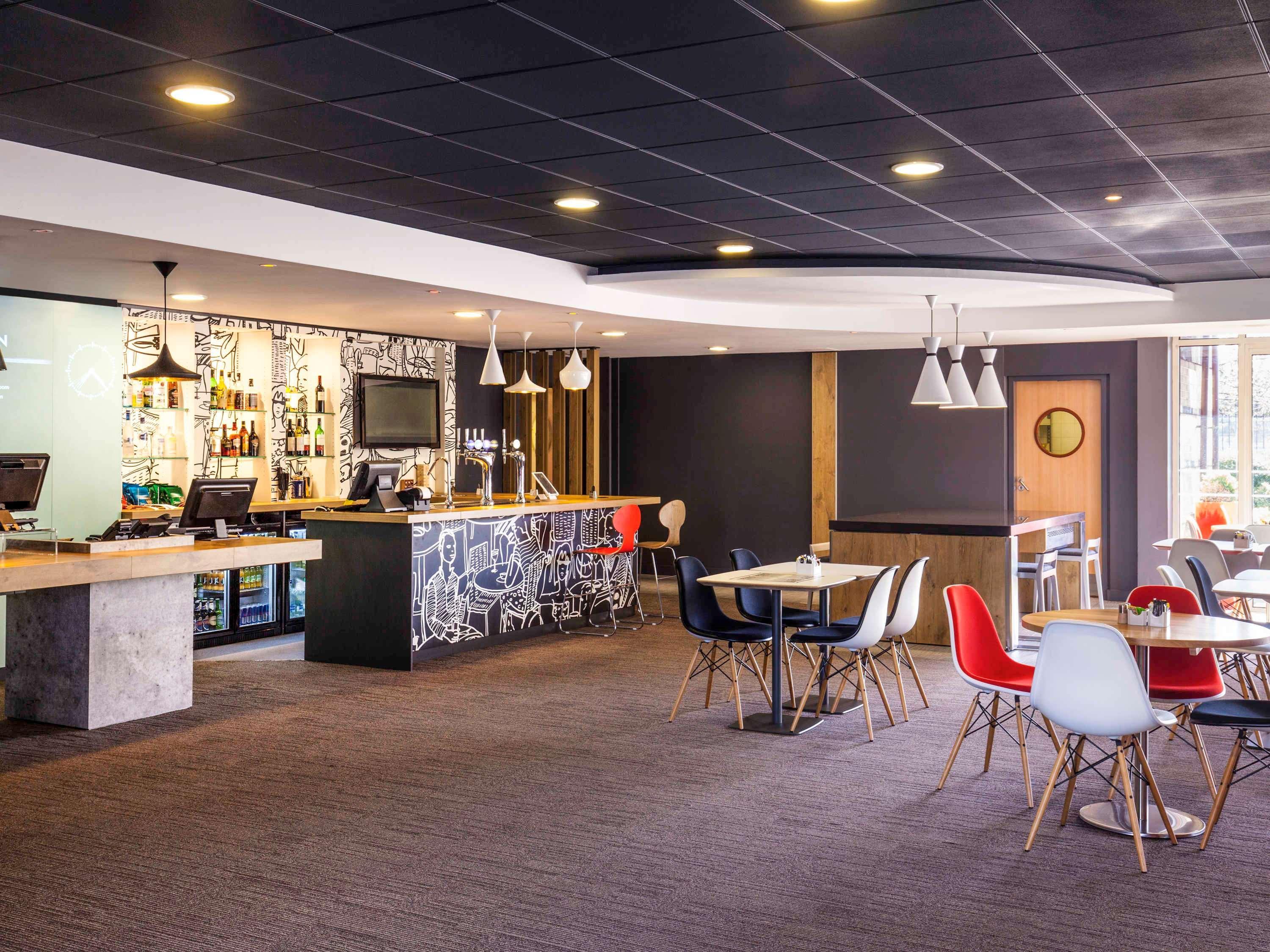 Отель Ibis London Barking Баркинг Экстерьер фото